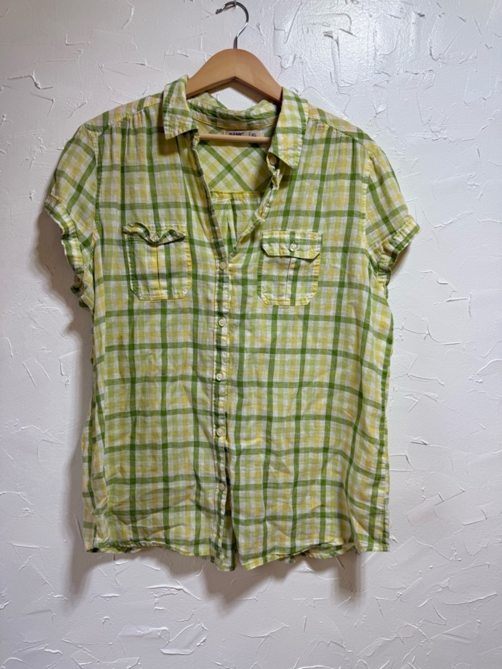 Old Navy Yellow-Green Plaid Short-Sleeve Button-Up Shirt